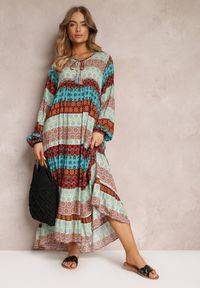 Renee - Niebiesko-Czerwona Rozkloszowana Sukienka Boho z Wiązaniem Przy Dekolcie Haema. Kolor: niebieski. Sezon: wiosna, lato. Styl: boho. Długość: maxi #4