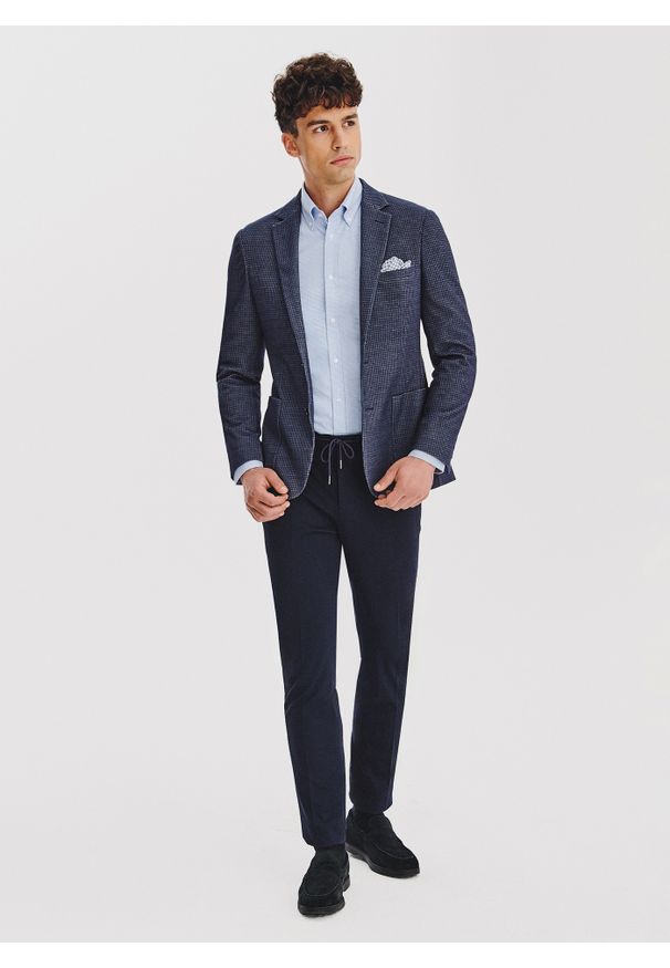 Pako Lorente - PAKO LORENTE - Casualowa marynarka męska w kolorze granatowym. Okazja: na co dzień. Kolor: niebieski. Materiał: poliester, elastan, bawełna. Styl: casual