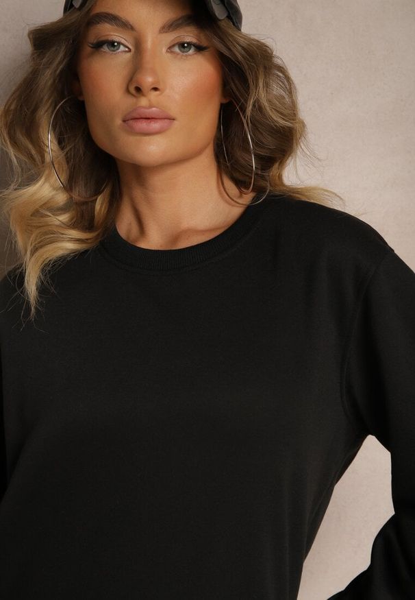 Renee - Czarna Casualowa Bluza z Bawełną i Ściągaczami Ivellemi. Okazja: na co dzień. Kolor: czarny. Materiał: bawełna. Długość rękawa: długi rękaw. Długość: długie. Styl: casual