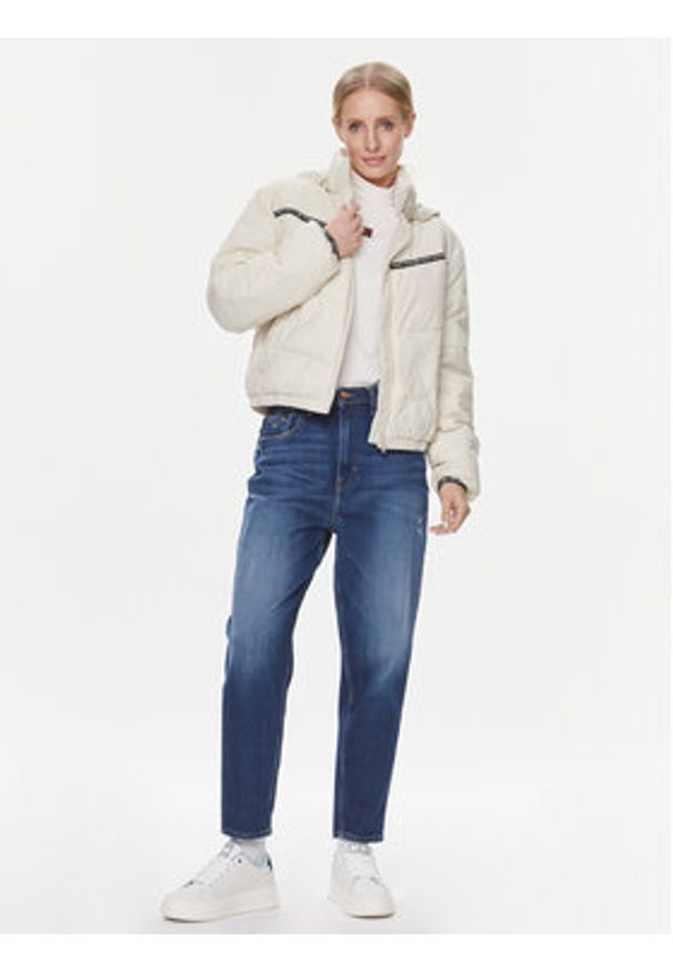 Tommy Jeans Kurtka przejściowa DW0DW17238 Beżowy Regular Fit. Kolor: beżowy. Materiał: syntetyk