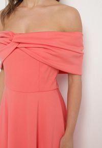 Born2be - Pomarańczowa Rozkloszowana Sukienka z Odsłoniętymi Ramionami i Drapowaniem Odilene. Okazja: na imprezę. Kolor: pomarańczowy. Sezon: lato. Typ sukienki: z odkrytymi ramionami. Styl: elegancki #4