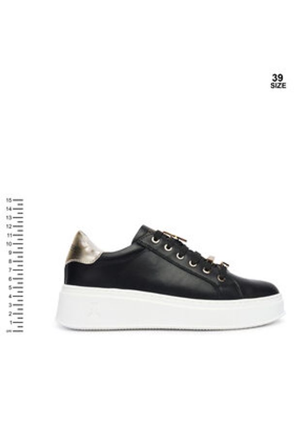 Patrizia Pepe Sneakersy PPJ905.31 Czarny. Kolor: czarny. Materiał: skóra