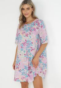 Born2be - Fioletowa Trapezowa Sukienka Mini z Wiskozy w Kwiaty Donnia. Kolor: fioletowy. Materiał: wiskoza. Wzór: kwiaty. Sezon: wiosna, lato. Typ sukienki: trapezowe. Długość: mini #5
