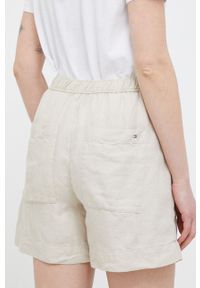 TOMMY HILFIGER - Tommy Hilfiger szorty lniane kolor beżowy gładkie high waist. Stan: podwyższony. Kolor: beżowy. Materiał: len. Wzór: gładki #4