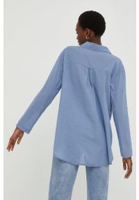 Answear Lab koszula bawełniana damska regular z kołnierzykiem klasycznym. Typ kołnierza: kołnierzyk klasyczny. Kolor: niebieski. Materiał: bawełna. Długość rękawa: długi rękaw. Długość: długie. Styl: wakacyjny, klasyczny #2