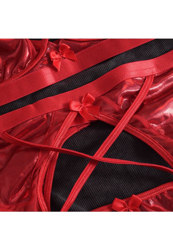 Intica - Komplet bielizny z strapsami regulowanymi Kjellaug. Kolor: czerwony. Materiał: tkanina