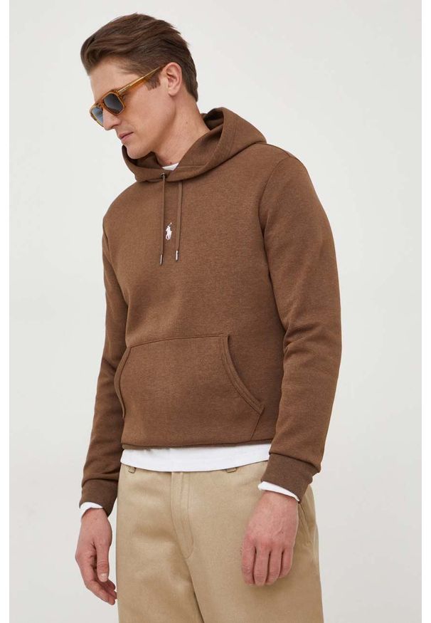 Polo Ralph Lauren bluza męska kolor brązowy z kapturem gładka. Typ kołnierza: kaptur, polo. Kolor: brązowy. Wzór: gładki