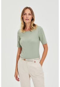 MOODO - Bluzka z prążkowanego materiału oliwkowa. Kolor: oliwkowy. Materiał: prążkowany, materiał #1