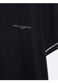 Big-Star - Koszulka męska bawełniana z logo BIG STAR czarna Wlader 906. Kolor: czarny. Materiał: bawełna. Wzór: nadruk, ze splotem. Styl: klasyczny