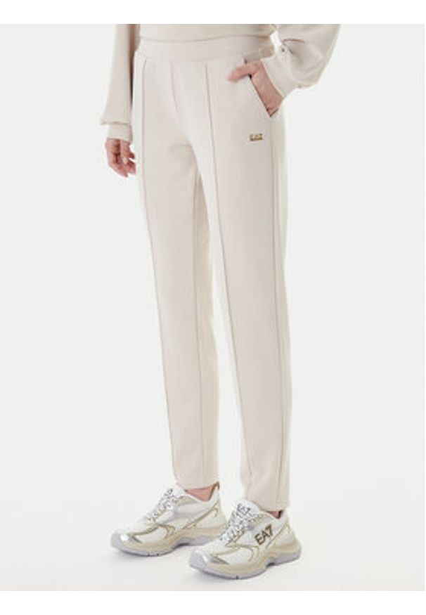 EA7 Emporio Armani Dres 7W000194 AF12643 U1088 Beżowy Relaxed Fit. Kolor: beżowy. Materiał: syntetyk