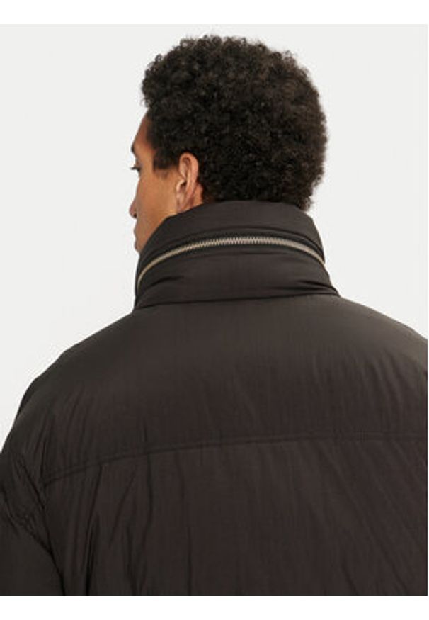 AMI PARIS - AMI Paris Kurtka zimowa HJK403.PA0009 Czarny Regular Fit. Kolor: czarny. Materiał: syntetyk. Sezon: zima