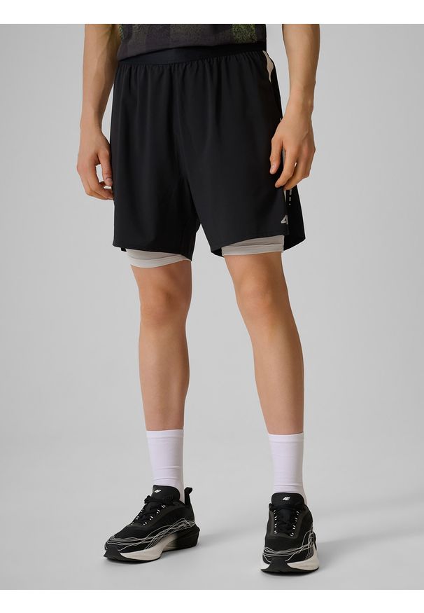4f - 4F Spodenki do biegania szybkoschnące męskie - czarne XL. Kolor: czarny. Materiał: skóra, materiał. Długość: krótkie. Sport: bieganie