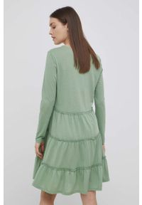 JDY sukienka kolor zielony midi rozkloszowana. Kolor: zielony. Materiał: tkanina. Typ sukienki: rozkloszowane. Długość: midi #3