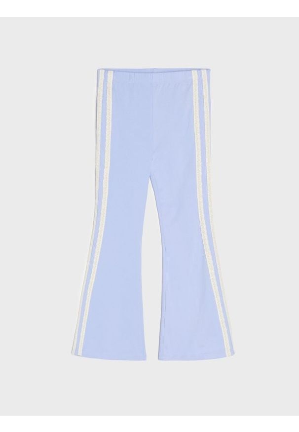 Sinsay - Legginsy flare z ozdobną koronką - niebieski. Kolor: niebieski. Materiał: koronka. Wzór: koronka