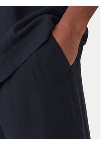 Emporio Armani Spodnie materiałowe EM000586 AF20590 UB102 Granatowy Regular Fit. Kolor: niebieski. Materiał: len #3