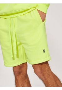 Diverse - Krótkie spodenki męskie CLTN SH 0122 W456 - żółty - Rozmiar: M. Kolor: szary. Materiał: poliester, bawełna. Długość: krótkie