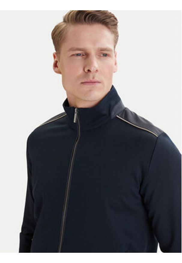 Bugatti Bluza 8750-15123E Granatowy Regular Fit. Kolor: niebieski. Materiał: bawełna