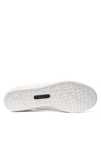 Sneakersy męskie białe Lacoste Masters Classic 01212 SMA WHT/BLK. Kolor: biały. Materiał: dzianina. Sezon: lato. Sport: bieganie