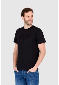 Guess - GUESS T-shirt czarny slim fit. Kolor: czarny. Wzór: haft