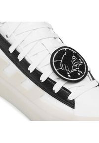 Adidas - adidas Sneakersy Znsored IF2336 Biały. Kolor: biały. Materiał: materiał