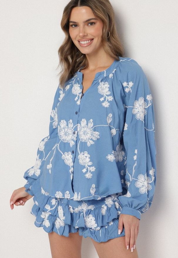 Born2be - Niebieski Bawełniany Komplet Koszula z Szerokimi Rękawami i Spódnico-Spodenki Savrise. Kolor: niebieski. Materiał: bawełna. Wzór: aplikacja