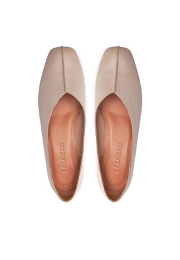 BALAGAN - Balagan Czółenka Apulia Écru. Materiał: skóra