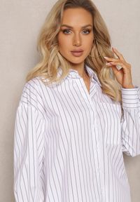 Renee - Biała Klasyczna Koszula Ozdobiona Wzorem w Paseczki Anizel. Kolor: biały. Wzór: aplikacja. Styl: klasyczny