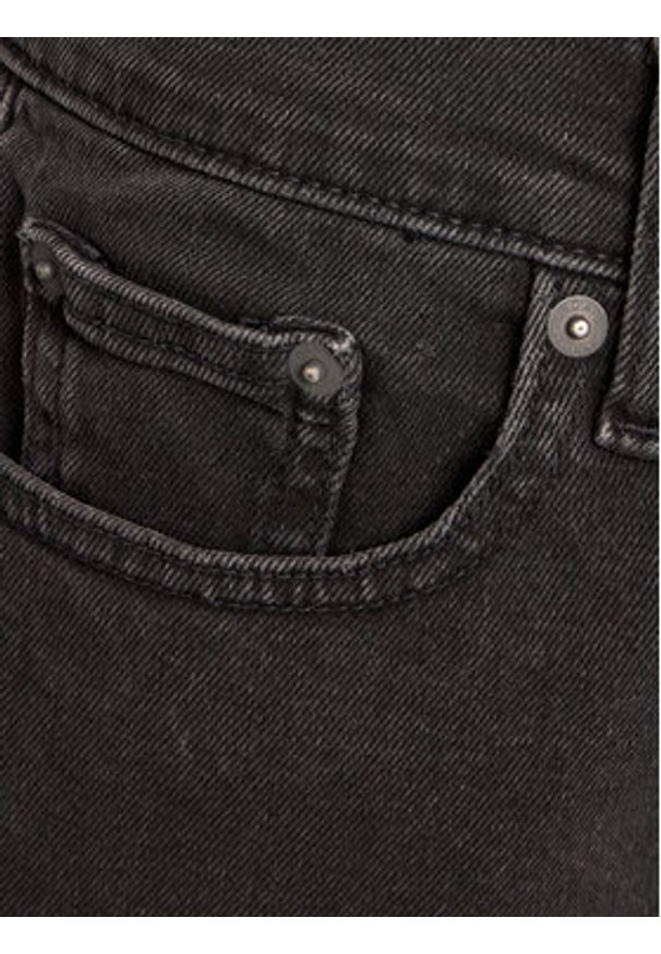 GAP - Gap Szorty jeansowe 570596-03 Czarny Regular Fit. Kolor: czarny. Materiał: bawełna