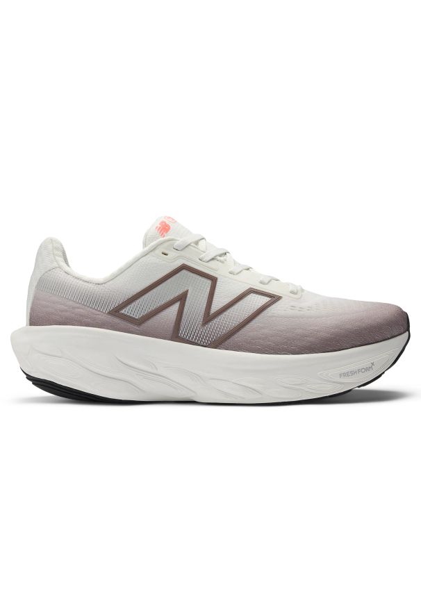 Buty męskie New Balance Fresh Foam 1080 v14 M108014F – białe. Okazja: na co dzień. Kolor: biały. Materiał: żakard, guma. Szerokość cholewki: normalna. Sport: fitness, bieganie