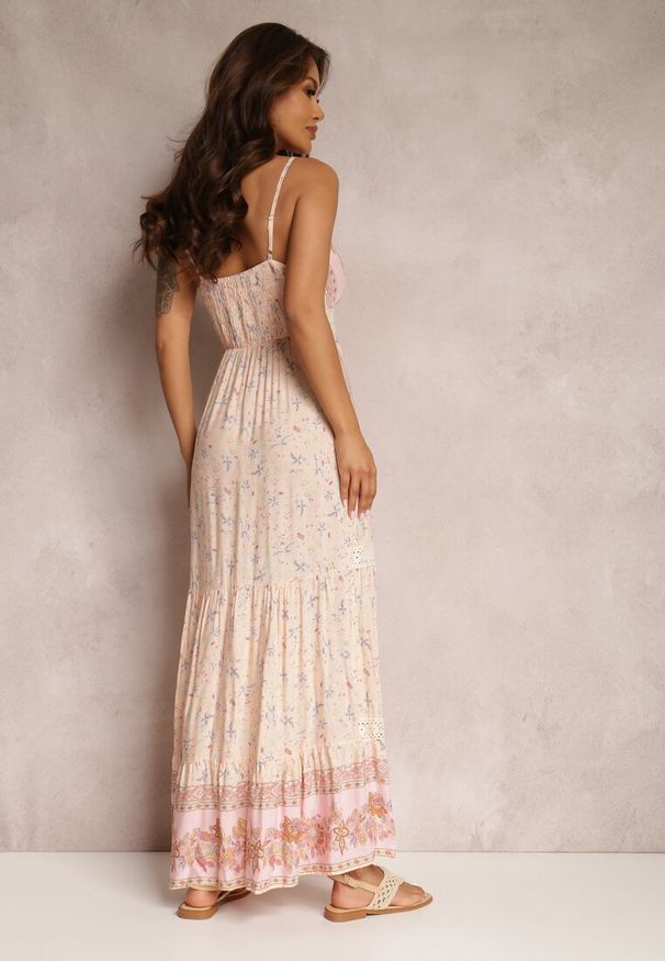 Renee - Różowa Sukienka Fjorrit. Kolor: różowy. Materiał: wiskoza, tkanina, koronka. Długość rękawa: na ramiączkach. Wzór: kwiaty, nadruk. Styl: boho. Długość: maxi