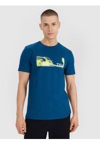 4f - 4F T-shirt regular z nadrukiem męski - turkusowy S. Okazja: na co dzień. Kolor: turkusowy. Materiał: jersey, bawełna, dzianina. Długość rękawa: krótki rękaw. Długość: krótkie. Wzór: nadruk. Styl: sportowy, klasyczny, casual #1