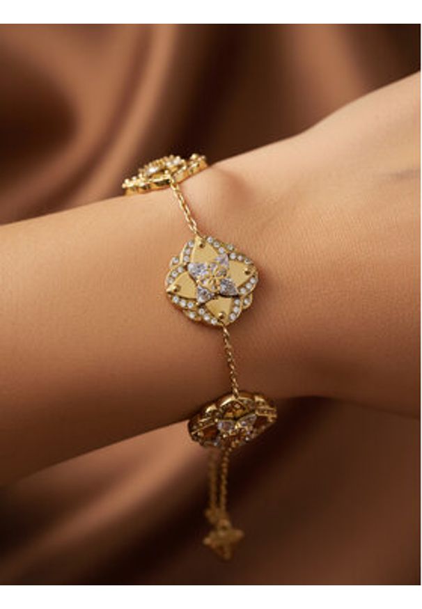 Guess Bransoletka JUBB05 501JW Złoty. Materiał: metalowe. Kolor: złoty