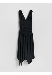 Reserved - Sukienka midi z marszczeniem - czarny. Kolor: czarny. Materiał: dzianina. Długość: midi #1