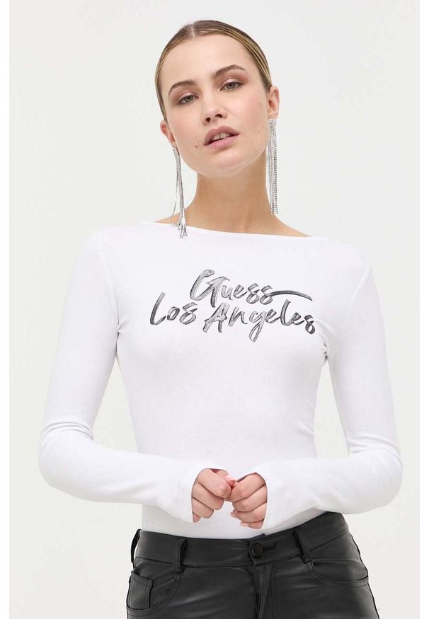 Guess body damskie kolor biały. Kolor: biały. Długość rękawa: długi rękaw. Długość: długie. Wzór: nadruk