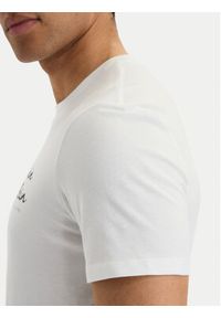 Calvin Klein Jeans T-Shirt LV04RG837G Biały Regular Fit. Kolor: biały. Materiał: bawełna #5
