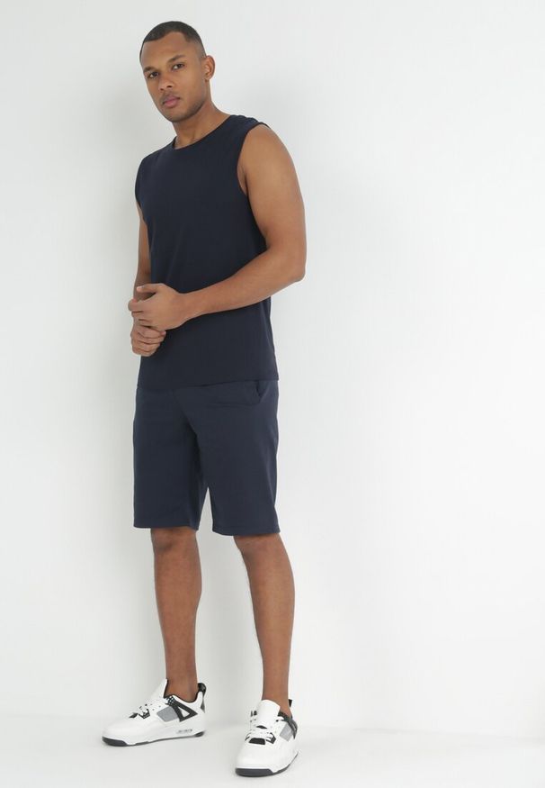 Born2be - Granatowe Dresowe Szorty z Gumką w Pasie Eeshih. Okazja: na co dzień. Kolor: niebieski. Materiał: dresówka. Styl: casual