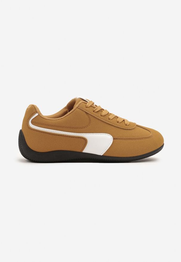 Renee - Jasnobrązowe Sneakersy Typu Klasyczne Tenisówki Zelritia. Okazja: na spotkanie biznesowe, na co dzień. Kolor: brązowy. Materiał: jeans. Szerokość cholewki: normalna. Wzór: aplikacja