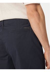 Calvin Klein Jeans Chinosy 90s LV04RF619G Niebieski Straight Fit. Kolor: niebieski. Materiał: bawełna #2