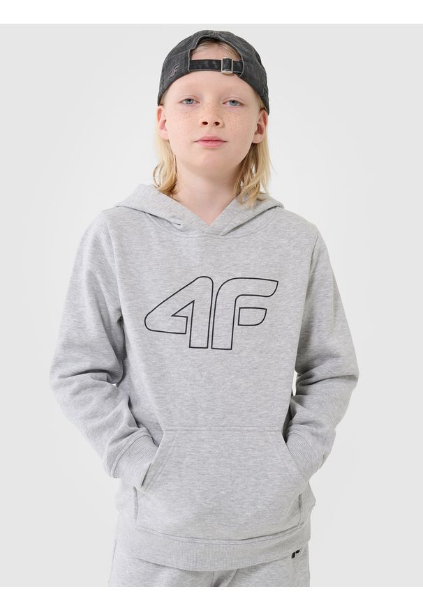 4f - 4F Bluza dresowa nierozpinana z kapturem chłopięca - szara 122 (6-7 lat). Okazja: na co dzień. Typ kołnierza: kaptur. Kolor: szary. Materiał: dresówka. Wzór: gładki, ze splotem, nadruk. Sezon: lato. Styl: casual, sportowy