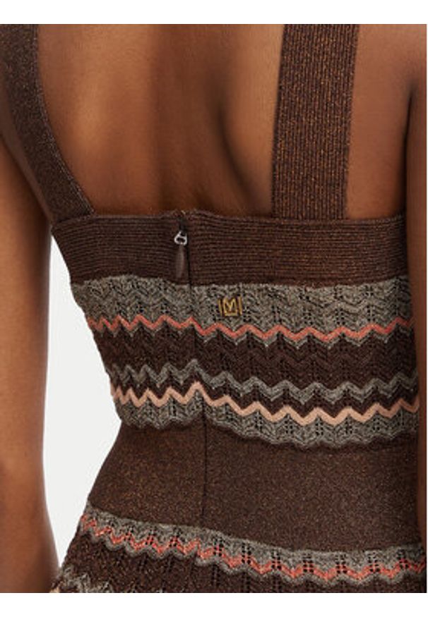 Marciano Guess Sukienka dzianinowa G6GK42 Z0640 Brązowy Regular Fit. Kolor: brązowy. Materiał: syntetyk