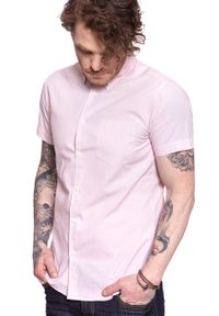 Wrangler - KOSZULA WRANGLER SS 1PKT BUTTON DOWN CAMEO PINK W5944OSY2 112129759. Typ kołnierza: button down. Materiał: materiał. Długość rękawa: krótki rękaw. Długość: krótkie #6