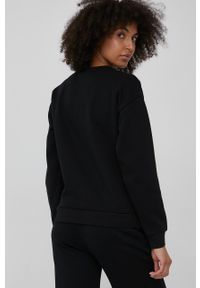 Armani Exchange bluza damska kolor czarny. Kolor: czarny. Długość rękawa: długi rękaw. Długość: długie. Wzór: aplikacja