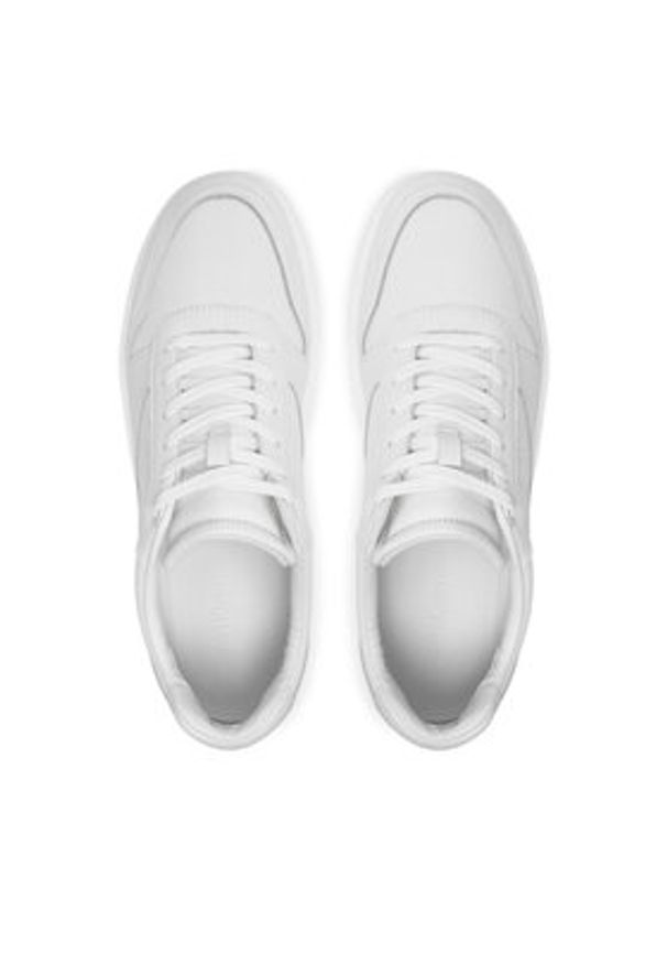 Calvin Klein Sneakersy HM0HM01624 Biały. Kolor: biały. Materiał: skóra