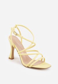 Born2be - Żółte Sandały na Geometrycznej Szpilce z Kwadratowym Noskiem Myssesis. Okazja: na co dzień. Zapięcie: sprzączka. Kolor: żółty. Wzór: geometria. Sezon: lato. Styl: wizytowy, casual, elegancki #9