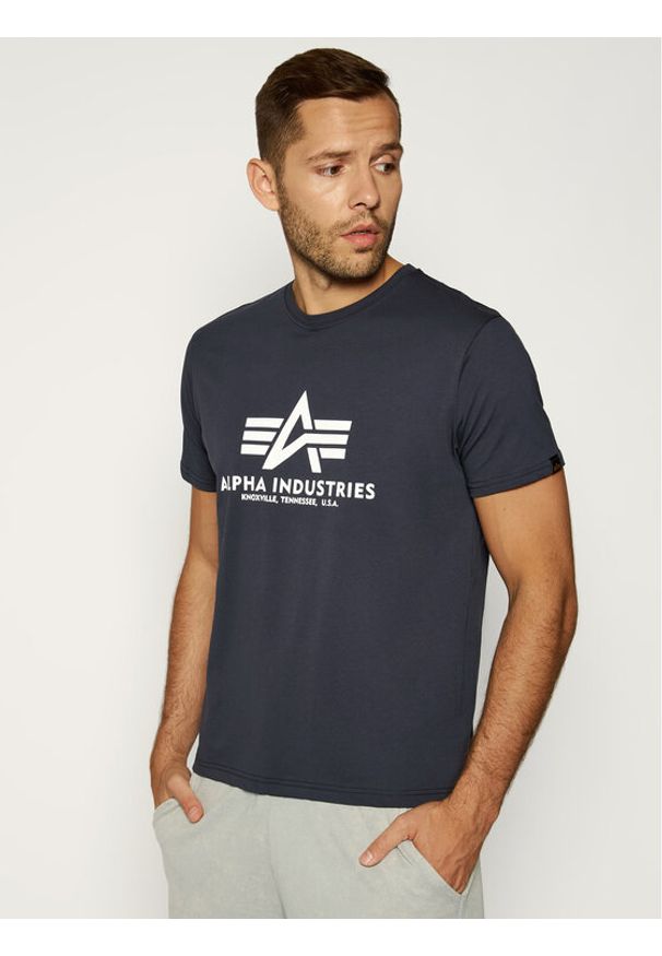 Alpha Industries T-Shirt Basic 100501 Granatowy Regular Fit. Kolor: niebieski. Materiał: bawełna