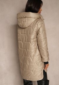 Renee - Beżowa Asymetryczna Kurtka z Pikowanymi Przeszyciami i Kapturem Eleadrre. Okazja: na co dzień. Kolor: beżowy. Materiał: jeans. Styl: klasyczny, sportowy, casual, elegancki #5