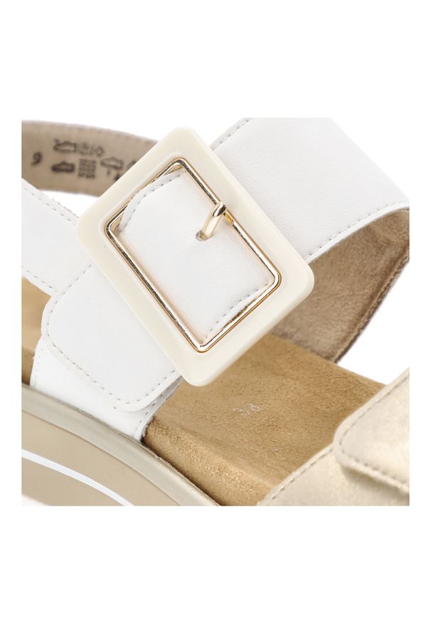 Białe Sandały Remonte Modne Obuwie Damskie Zapinane Na Rzep. Zapięcie: rzepy. Kolor: biały. Materiał: materiał. Wzór: paski. Sezon: lato. Styl: elegancki