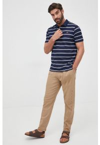 Desigual spodnie 22SMPW06 męskie kolor beżowy w fasonie chinos. Kolor: beżowy. Materiał: tkanina, bawełna. Wzór: nadruk #2
