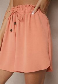 Renee - Pomarańczowe Szorty High Waist o Luźnym Kroju Mevaluna. Okazja: na co dzień, na spacer. Stan: podwyższony. Kolor: pomarańczowy. Styl: casual #4