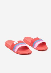 Born2be - Czerwone Klapki z Lekkiej Pianki na Płaskiej Podeszwie Uvetta. Okazja: na co dzień, na plażę. Nosek buta: otwarty. Kolor: czerwony. Obcas: na płaskiej podeszwie. Styl: casual, klasyczny, sportowy #2